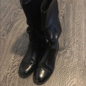 Girls black boots